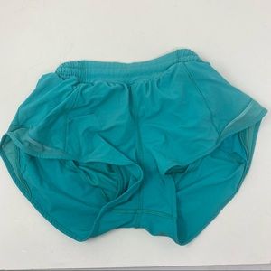 Lululemon Hotty Hot Short II *2.5" 4